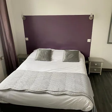 Hotel Excalibur 2*